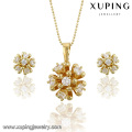 63805 xuping pas cher mariée 14k plaqué or pendentif zircon et boucles d&#39;oreilles ensemble de bijoux